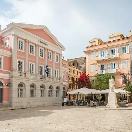 Liston Town House Апартаменты