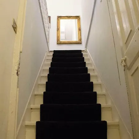 Liston Town House